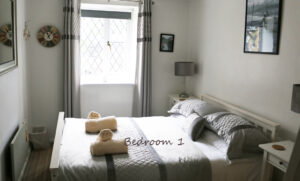 Lower Carlane Court - bedroom1a
